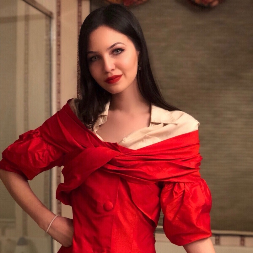 Meet your Posher, Sasha